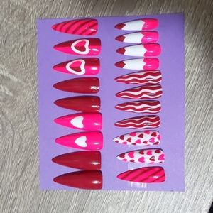 Valentine's Day Press On Nails